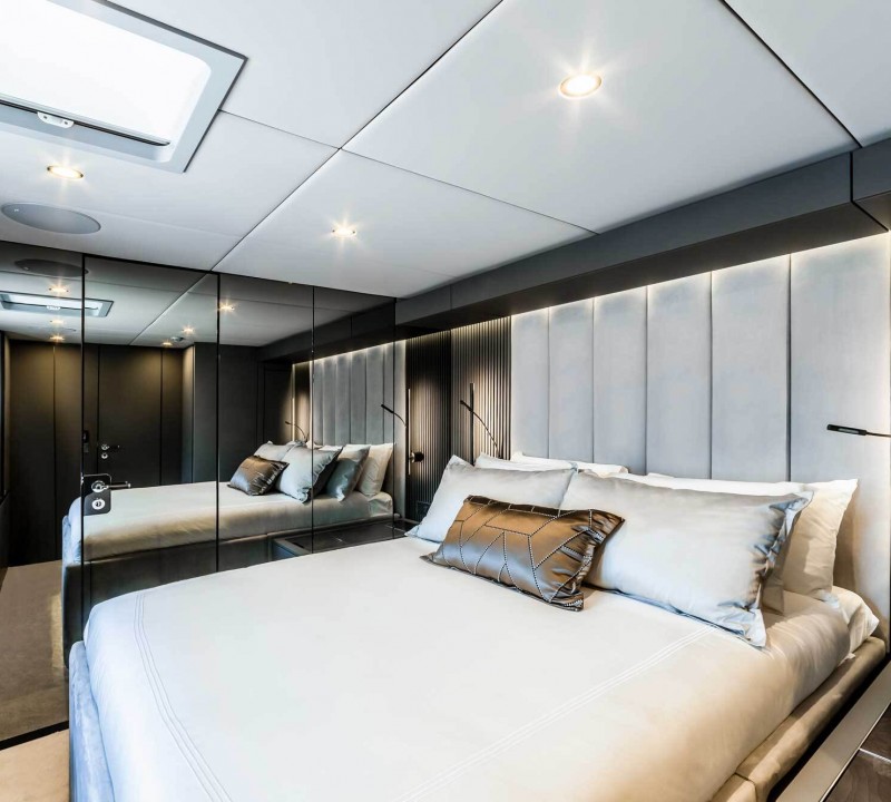 Yacht MARIEJOSEPH, Sunreef 80 Eco CHARTERWORLD Luxury Superyacht
